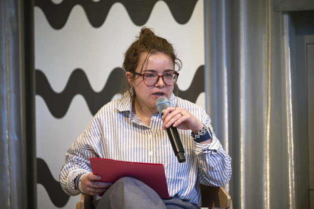 Pressekonferenz Anerkennung & Reparationen der deutschen Voelkermorde im heutigen Namibia im Vorfeld der Bundestagsdebatte am Mittwoch (14.10.2026) in Berlin (Foto: Bundestagsfraktion Partei Die Linke, vertreten durch Charlotte Neuhaeuser (Neuhäuser, MdB)). Hochrangige Vertreter der Volksgruppen Ovaherero und Nama aus Namibia haben die deutsche Bundesregierung dazu aufgerufen, die volle Verantwortung fuer den an ihren Vorfahren begangenen Voelkermord zu uebernehmen. Entwicklungshilfe kann umfassende, echte Reparationen nicht ersetzen , sagte Mutjinde Katjiua von der Ovaherero Traditional Authority am Mittwoch in Berlin. Als direkte Nachkommen der Opfer des Genozids muessten Ovaherero und Nama endlich direkt am Widergutmachungsprozess zu Copyright: epd-bild ChristianxDitsch D26D1014PKHereroNama102032