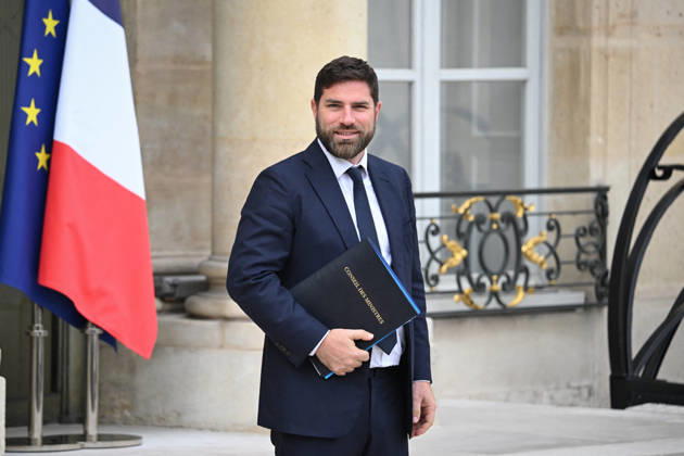 Weekly Cabinet Meeting at the Elysee Palace French Minister of the City and Housing Vincent Jeanbrun leaves after the weekly cabinet meeting (Conseil des ministres) at the Elysee Palace in Paris, France, on October 14, 2026. Photo by Tomas Stevens ABACAPRESS.COM Paris France  Copyright: xStevensxTomas ABACAx