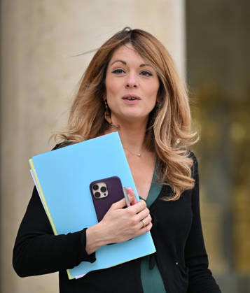 French government weekly cabinet meeting at Elysee Palace in Paris PARIS, FRANCE - OCTOBER 14: French Government Spokesperson Maud Bregeon leaves after a weekly cabinet meeting at the Elysee Palace in Paris, France on October 14, 2026. Mustafa Yalçin Anadolu Paris France. Editorial use only. Please get in touch for any other usage.  Copyright: x2026xAnadoluxMustafaxYalcÄ±nx