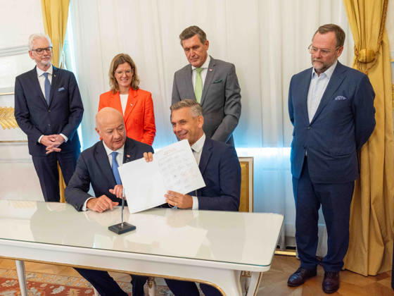 October 14, 2026: Press Conference on the Central Industrial Strategy—Federal Chancellor Christian Stocker (ÖVP), Federal Minister of Economy, Energy, and Tourism Wolfgan
