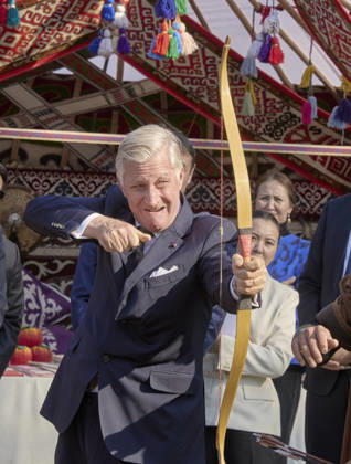 Belgian Royal Couple s State Visit to Central Asia - Day 4 - Kazakhstan King Philippe of Belgium and Queen Mathilde visit the traditional Cultural Performance in Almati, Kazakhstan on October 14, 2026. Last day of the fficial visit of royal couple in Kazakhstan. Photo by Olivier Polet ABACAPRESS.COM Kazakhstan  Copyright: xPoletxOlivier ABACAx