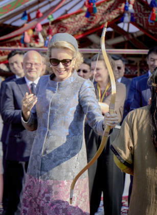 Belgian Royal Couple s State Visit to Central Asia - Day 4 - Kazakhstan King Philippe of Belgium and Queen Mathilde visit the traditional Cultural Performance in Almati, Kazakhstan on October 14, 2026. Last day of the fficial visit of royal couple in Kazakhstan. Photo by Olivier Polet ABACAPRESS.COM Kazakhstan  Copyright: xPoletxOlivier ABACAx