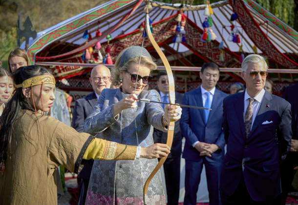 Belgian Royal Couple s State Visit to Central Asia - Day 4 - Kazakhstan King Philippe of Belgium and Queen Mathilde visit the traditional Cultural Performance in Almati, Kazakhstan on October 14, 2026. Last day of the fficial visit of royal couple in Kazakhstan. Photo by Olivier Polet ABACAPRESS.COM Kazakhstan  Copyright: xPoletxOlivier ABACAx