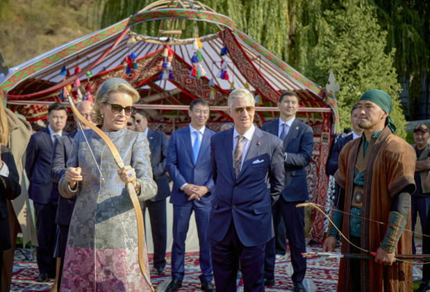 Belgian Royal Couple s State Visit to Central Asia - Day 4 - Kazakhstan King Philippe of Belgium and Queen Mathilde visit the traditional Cultural Performance in Almati, Kazakhstan on October 14, 2026. Last day of the fficial visit of royal couple in Kazakhstan. Photo by Olivier Polet ABACAPRESS.COM Kazakhstan  Copyright: xPoletxOlivier ABACAx
