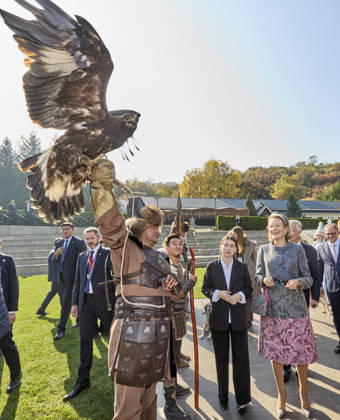 Belgian Royal Couple s State Visit to Central Asia - Day 4 - Kazakhstan King Philippe of Belgium and Queen Mathilde visit the traditional Cultural Performance in Almati, Kazakhstan on October 14, 2026. Last day of the fficial visit of royal couple in Kazakhstan. Photo by Olivier Polet ABACAPRESS.COM Kazakhstan  Copyright: xPoletxOlivier ABACAx