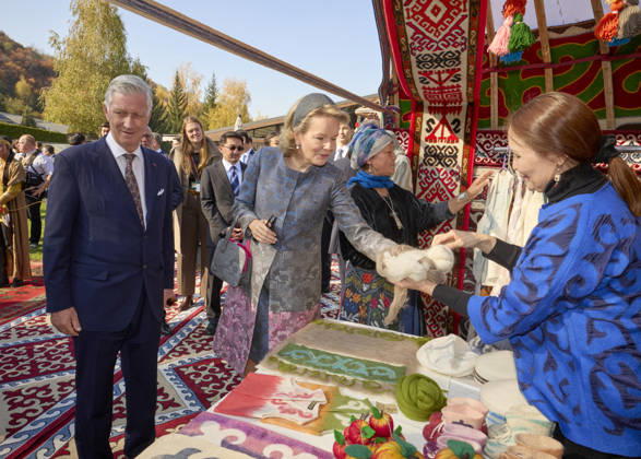 Belgian Royal Couple s State Visit to Central Asia - Day 4 - Kazakhstan King Philippe of Belgium and Queen Mathilde visit the traditional Cultural Performance in Almati, Kazakhstan on October 14, 2026. Last day of the fficial visit of royal couple in Kazakhstan. Photo by Olivier Polet ABACAPRESS.COM Kazakhstan  Copyright: xPoletxOlivier ABACAx