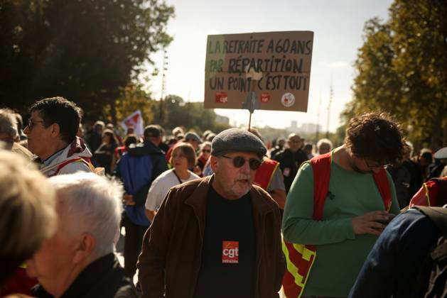 PENSION PROTEST Thomas Padilla MAXPPP Paris FRANCE October 14, 2026 PROTEST IN DEFENSE OF PENSIONS NEAR THE AGIRC ARRCO HEADQUARTERS—a demonstration called by the CGT trade union to demand that supplemental pensions be indexed to inflation following the 2026 freeze, between Place de la Bastille and the headquarters of the Agirc Arrco pension scheme, in Paris, on October 14, 2026, Paris, FRANCE  Copyright: xMAXPPPxThomasxPadillax TPA261014013 TPA261014013