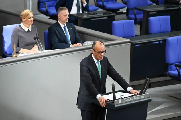 German Chancellor Friedrich Merz delivers government statement in Berlin ahead of EU Summit BERLIN, GERMANY – OCTOBER 14: German Chancellor Friedrich Merz delivers a government statement ahead of the upcoming meeting of the European Council in the Bundestag in Berlin, Germany, on October 14, 2026. Volodymyr Sindieiev Anadolu Berlin Germany. Editorial use only. Please get in touch for any other usage.  Copyright: x2026xAnadoluxVolodymyrxSindieievx
