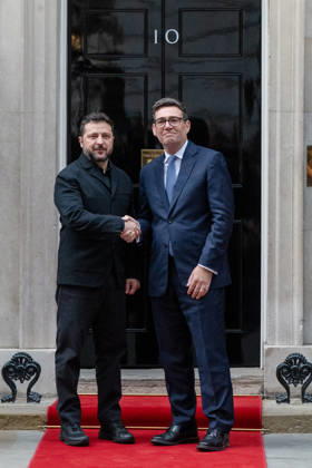 October 14, 2026, London, England, United Kingdom: British Prime Minister Andy BURNHAM shakes hands with Ukrainian President Volodymyr ZELENSKYY outside 10 Downing Street in London, United Kingdom, ahead of talks on the UK s continued support for Ukraine. London United Kingdom  - ZUMAk172 20261014_zip_k172_081 Copyright: xThomasxKrychx
