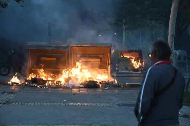 Student protest turns violent outside Education Ministry in Tirana TIRANA, ALBANIA - OCTOBER 14: Flames engulf trash containers during a protest demanding better university conditions, on October 14, 2026 in Tirana, Albania. Students and other participants threw Molotov cocktails and stones at the ministry building and security forces, while some trash containers were set on fire. Police used water cannon and tear gas to disperse the crowd, and several protesters were injured during the clashes. Olsi Shehu Anadolu Tirana Albania. Editorial use only. Please get in touch for any other usage.  Copyright: x2026xAnadoluxOlsixShehux