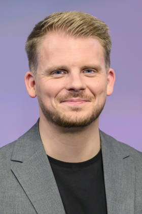 Pictured, from left: Tim Klüssendorf, SPD Secretary General, GER, Berlin, studio, guest on Maischberger, political talk show, TV, program, with host Sandra Maischberger, Das Erste, from Adlershof, Am Studio 20, October 14, 2026, Copyright: HMBxMedia UwexKoch