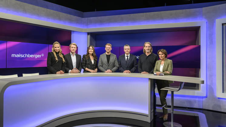 Pictured, from left: Nena Brockhaus, journalist; Markus Preiß, head of the ARD Berlin studio; Anja Kohl, ARD host and economic expert; Tim Klüssendorf, SPD Secretary-General; Thorsten Frei, CDU Union parliamentary group leader; Richard David Precht, philosopher; Sandra Maischberge Copyright: HMBxMedia UwexKoch