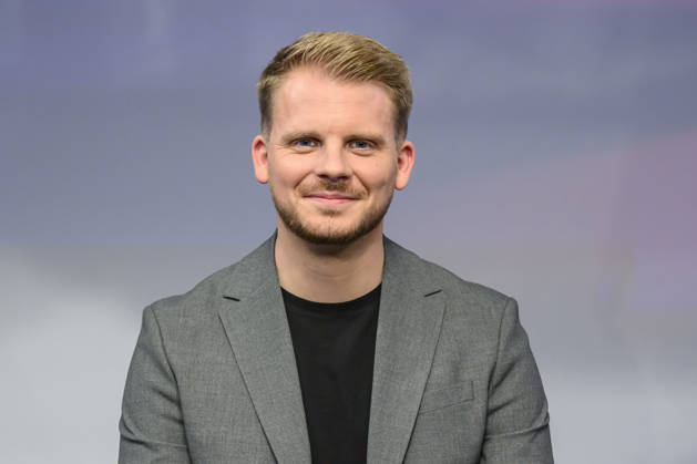 Pictured, from left: Tim Klüssendorf, SPD Secretary General, GER, Berlin, studio, guest on Maischberger, political talk show, TV, program, with host Sandra Maischberger, Das Erste, from Adlershof, Am Studio 20, October 14, 2026, Copyright: HMBxMedia UwexKoch