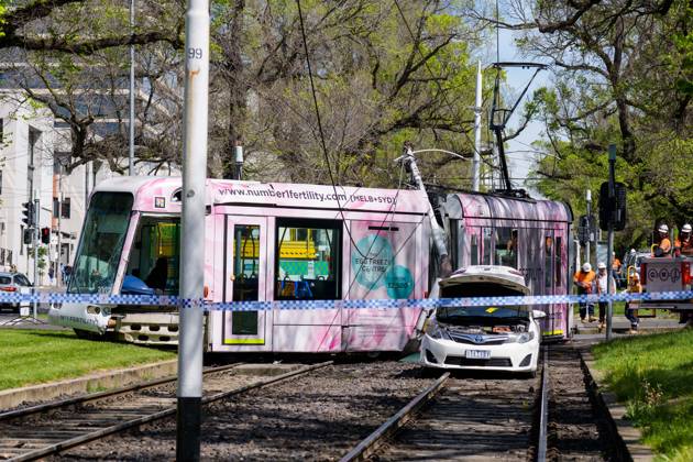 October 15, 2026, Melbourne, Victoria, Australia: A tram is derailed after a collision with a car during the morning peak hour on Victoria Parade in Melbourne, Australia. No Passengers were hurt but services have been disrupted. Melbourne Australia - ZUMAl303 20261015_aaf_l303_006 Copyright: xSydneyxLowx