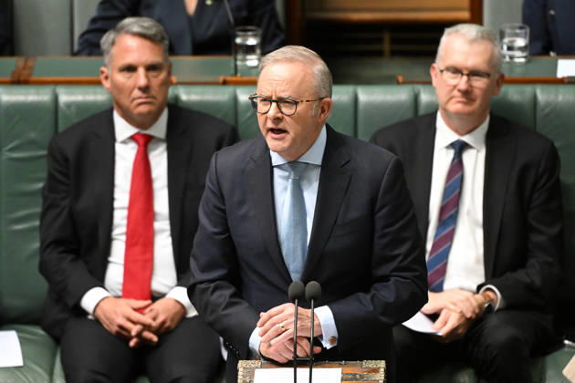 QUESTION TIME, Australian Prime Minister Anthony Albanese speaks during Question Time in the House of Representatives at Parliament House in Canberra, Thursday, October 15, 2026. ( NO ARCHIVING CANBERRA AUSTRALIAN CAPITAL TERRITORY Australia  Copyright: xLUKASxCOCHx 20261015126673641300