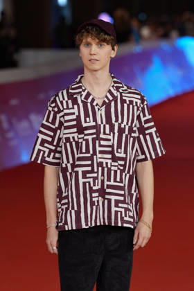 Rome Film Fest - Clementine Orange Red Carpet Erik Enge attends the premiere of the film Clementine Orange during the 21st Rome Film Fest in Rome, Italy on October 14, 2026. Photo by Andrea Bracaglia ABACAPRESS.COM Rome Italy Italy  Copyright: xBracagliaxAndrea ABACAx