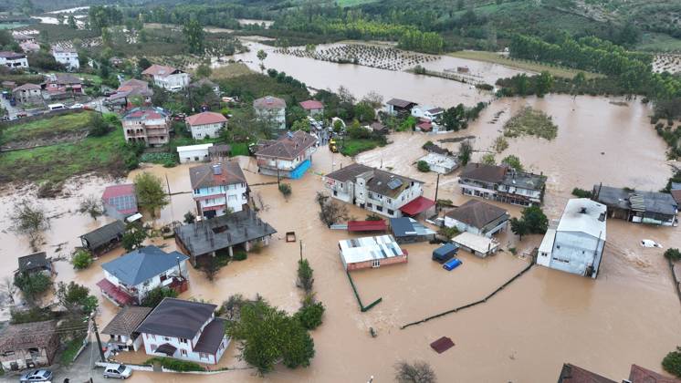 Heavy rain causes flooding in Turkiye s Sakarya SAKARYA, TURKIYE - OCTOBER 15: An aerial view of flooded homes and businesses in the Daricayiri neighborhood of Karasu district in Sakarya, Turkiye, following heavy rainfall that has continued since the previous evening, on October 15, 2026. The neighborhood entrance is closed to traffic due to flooding. Ibrahim Yozoglu Anadolu Sakarya Turkey. Editorial use only. Please get in touch for any other usage.  Copyright: x2026xAnadoluxIbrahimxYozoglux