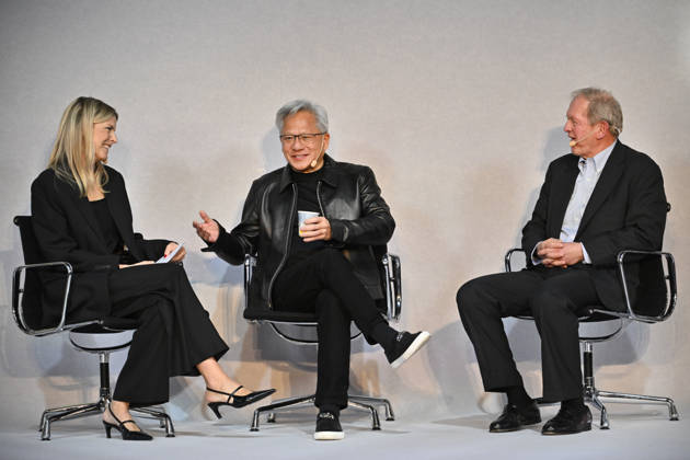 STOCKHOLM, SWEDEN 20261015 Jenny Nordlöw, CEO of Sferical AI, Jensen Huang, CEO of Nvidia, and Marcus Wallenberg during the Sferical One event organized by Nvidia at Eric Ericsonhallen on Thursday, STOCKHOLM, SWEDEN x10040x  Copyright: xAndersxWiklund TTx SFERICAL ONE NVIDIA DHZEMgAFjyg