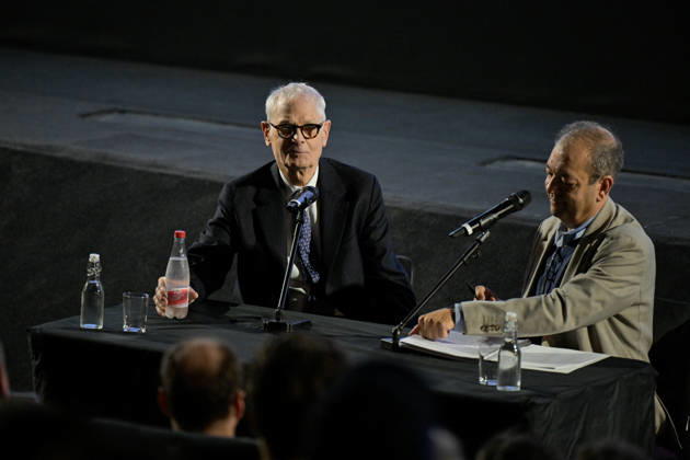 18th Lumiere Festival Masterclass Caleb Deschanel Caleb Deschanel holds a master class during the 18th Lyon Lumiere Film Festival in Lyon, France on 15 October 2026. Photo by Julien Reynaud APS-Medias ABACAPRESS.COM Lyon France  Copyright: xReynaudxJulien APS-Medias ABACAx