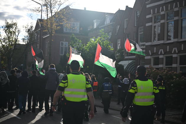 Pro-Palestinian demonstration ahead of UEFA Europa League match between AZ Alkmaar v Hapoel Be er Sheva in Netherlands ALKMAAR, NETHERLANDS - OCTOBER 15: Pro-Palestinian demonstrator groups gather near AFAS Stadium to protest the UEFA Europa League football match between AZ Alkmaar and Hapoel Be er Sheva in Alkmaar, Netherlands on October 15, 2026. Security measures were heightened around the venue during the protest ahead of the match. Mouneb Taim Anadolu Alkmaar Netherlands. Editorial use only. Please get in touch for any other usage.  Copyright: x2026xAnadoluxMounebxTaimx
