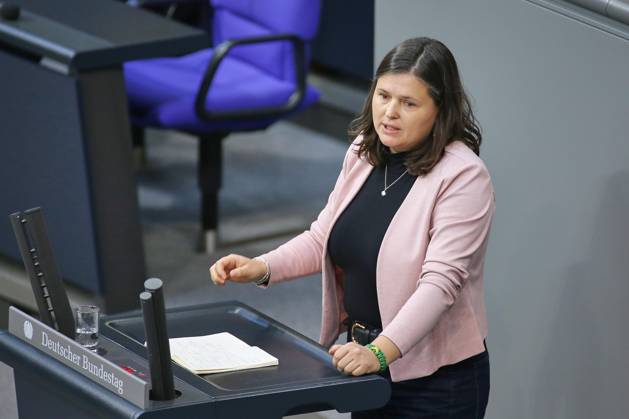 Berlin, Germany, October 15, 2026 German Bundestag 102nd Session Sara Nanni, The Greens Copyright: xdtsxNachrichtenagenturx dts_139314