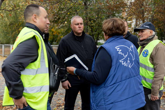 Russian attack towards civilian infrastructure in Ukraine’s Poltava DNIPRO, UKRAINE - OCTOBER 15: (----EDITORIAL USE ONLY - MANDATORY CREDIT - DNIPROPETROVSK REGIONAL MILITARY ADMINISTRATION OF UKRAINE HANDOUT - NO MARKETING NO ADVERTISING CAMPAIGNS - DISTRIBUTED AS A SERVICE TO CLIENTS---- HANDOUT - NO MARKETING NO ADVERTISING CAMPAIGNS - DISTRIBUTED AS A SERVICE TO CLIENTS----) A view of the destruction after the Russian combined attack towards civilian infrastructure and damaged a school building, an apartment building, three private houses, an administrative building, and four vehicles on Poltava, Ukraine on October 15, 2026. Dnipropetrovsk Regional Military Anadolu Dnipropetrovs ka Oblast Ukraine. Editorial use only. Please get Copyright: x2026xAnadoluxDnipropetrovskxRegionalxMilitaryx