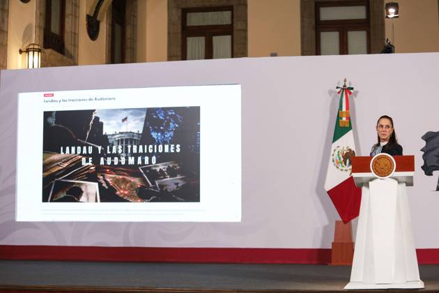 October 15, 2026: TO-45477- Ciudad de M& xe9;xico. 2026-10 -15. Claudia Sheinbaum Pardo, President of Mexico, during the daily morning press conference in the Treasury Room of the National Palace in Mexico City Alejandro God& xcd;nez Clasos.com.mx  - ZUMAcs4_ 20261015_faa_cs4_003 Copyright: xAlejandroxGod& Xed;Nezx