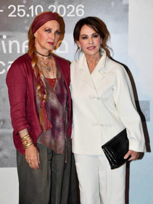 IPA89727904 - Roma Cinema Fest 2026. Night 3 Red Carpet for the film Idda. Pictured: Elena Sofia Ricci, Elisa Barucchieri (Elena Sofia Ricci™s sister)  Copyright: xVincenzoxLandix xPoolxRomaxFilmxFestx2026x IPA89727904
