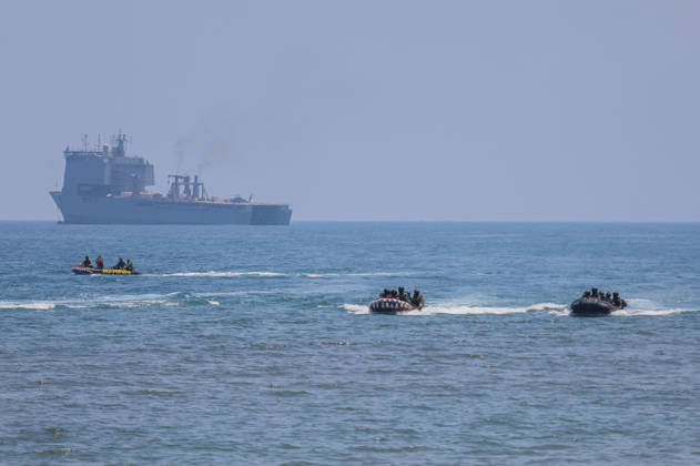 Indonesia-Australia Military Drill Australian Defense Force (ADF) personnel take part in a joint military exercise with the Indonesia Army at Banongan beach in Situbondo, Indonesia, on October 15, 2026. The exercise, named Keris Woomera 2026, is a form of diplomacy between Indonesia and Australia in the military field. The exercise is part of efforts to strengthen defense cooperation between Indonesia and Australia, particularly in addressing regional security challenges. Situbondo Indonesia  Copyright: xSuryantoxPutramudjix originalFilename: putramudji-notitle261015_npA7V.jpg