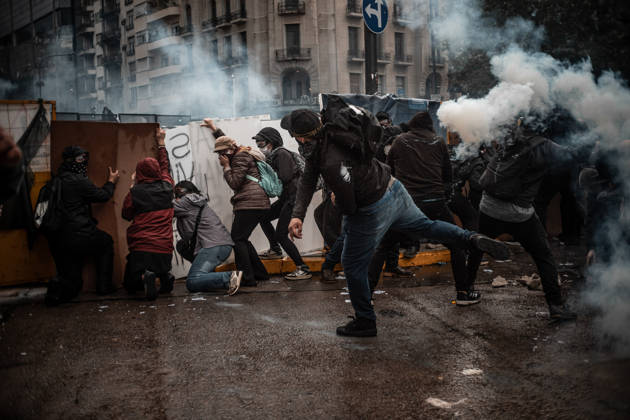 October 15, 2026, Buenos Aires, Buenos Aires, Argentina: Police forces deploy tear gas, water cannon trucks and rubber bullets against demonstrators during the Fifth Federal University March near Congress, as protesters demand the implementation of the University Funding Law and oppose President Javier Milei™s austerity policies. The protest takes place amid the government™s broader deregulation agenda, including Decree 70 2023 Buenos Aires Argentina - ZUMAf175 20261015_zip_f175_015 Copyright: xDaniellaxFernandezxRealinx