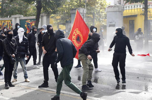 Protesters Clash with Police During a Demonstration in Tirana, Albania. Protesters throw stones at riot police during an anti-government demonstration in central Tirana on October 15, 2026, as protests continued for a third consecutive day over university conditions and demands for the resignation of Albanian Prime Minister Edi Rama. The latest rally follows two nights of violence in the capital, during which protesters and riot police clashed, police used water cannons and tear gas, and demonstrators damaged government offices and shops and set fire to several buildings. Light Studio Agency Malton Dibra Tirana Albania Copyright: xLightxStudioxAgencyx xMaltonxDibrax
