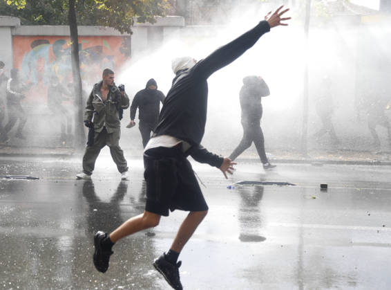 Protesters Clash with Police During a Demonstration in Tirana, Albania. Protesters throw stones at riot police during an anti-government demonstration in central Tirana on October 15, 2026, as protests continued for a third consecutive day over university conditions and demands for the resignation of Albanian Prime Minister Edi Rama. The latest rally follows two nights of violence in the capital, during which protesters and riot police clashed, police used water cannons and tear gas, and demonstrators damaged government offices and shops and set fire to several buildings. Light Studio Agency Malton Dibra Tirana Albania Copyright: xLightxStudioxAgencyx xMaltonxDibrax