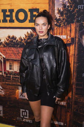 Henna Urrehman at the premiere of Season 2 of the reality TV show *Der Promihof* at the Gertrudenhof adventure farm in Hürth, October 14, 2026 Foto:xT.xNgox xFuturexImagex promihof_6025
