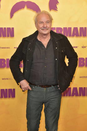 Leander Haußmann at the premiere of the documentary *Biermann* at the Kino International in Berlin, October 15, 2026 Foto:xM.xBehrensx xFuturexImagex biermann_berlin_6088