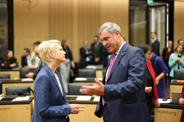 Bundesrat, October 16, 2025, Germany, Berlin, Bundesrat, 1069th Session, with Minister-President Markus Söder, portrait, Minister-President Manuela Schwesig, gestures, Minister-President Gordon Schnieder (CDU, Rhineland-Palatinate), Minister-President Hendrik Wüst (CDU, North Rhine-Westphalia), Berlin, Berlin, Germany