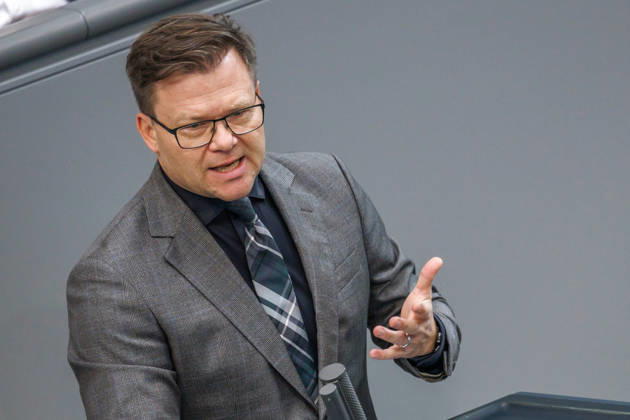 Bundestag: Carsten Schneider (SPD), Minister for the Environment, Climate Action, Nature Conservation, and Nuclear Safety, at the German Bundestag on October 16, 2026, in Berlin, Berlin, Berlin, Germany, Bundestag