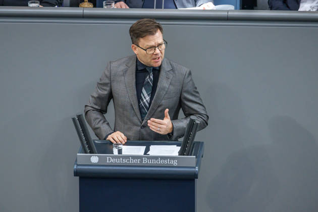 Bundestag: Carsten Schneider (SPD), Minister for the Environment, Climate Action, Nature Conservation, and Nuclear Safety, at the German Bundestag on October 16, 2026, in Berlin, Berlin, Berlin, Germany, Bundestag