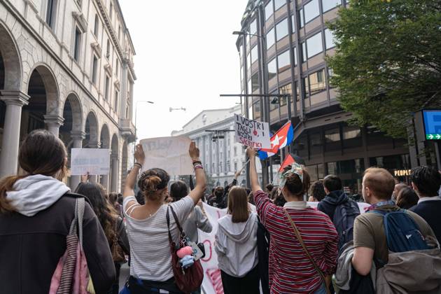 IPA89759904 - Milan, October 16, 26, Largo Cairoli, No One Is a Stranger Student Strike  Copyright: xGiuliaxSciaccax xGiuliaxSciaccax IPA89759904