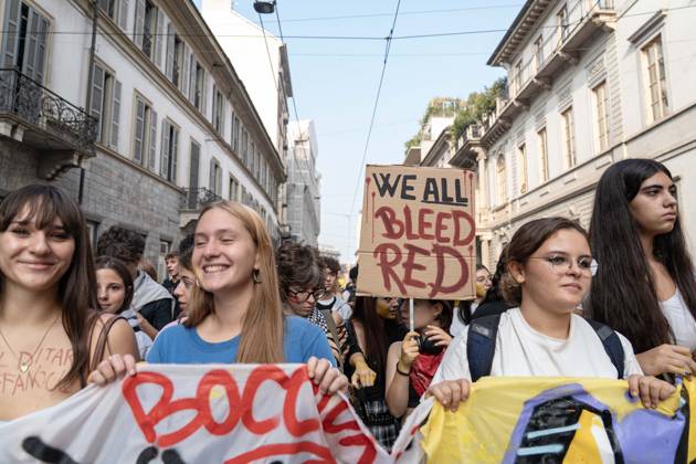 IPA89759936 - Milan, October 16, 26, Largo Cairoli, No One Is a Stranger Student Strike  Copyright: xGiuliaxSciaccax xGiuliaxSciaccax IPA89759936