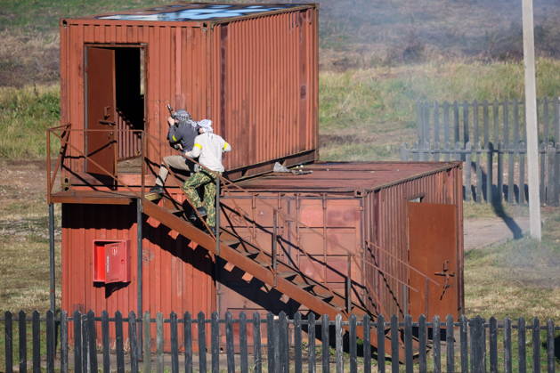 BELARUS - OCTOBER 16, 2026: Men represent the opposing forces in the final live training phase of the Indestructible Brotherhood 2026 command-and-staff military exercise by the CSTO Peacekeeping Forces at the Losvido military training ground Belarus  - ZUMAt113 20261016_zaa_t113_218 Copyright: xMaximxMalinovskyx