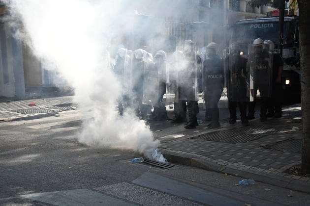 Demonstrations organized by students demanding improvements to their educational conditions continue in Albania TIRANA, ALBANIA - OCTOBER 16: Riot police deploy tear gas during clashes with student demonstrators protesting for improved educational conditions and lower fees in Tirana, Albania on October 16, 2026. Security forces intervened with tear gas and crowd-control measures after confrontations broke out near key government structures and university perimeters. Olsi Shehu Anadolu Tirana Albania. Editorial use only. Please get in touch for any other usage.  Copyright: x2026xAnadoluxOlsixShehux