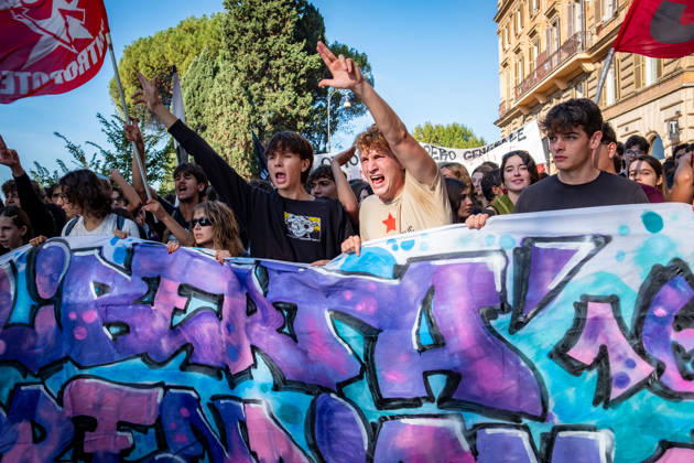 October 16, 2026, Rome, Rm, Italy: Thousands of students are taking to the streets to protest against the Meloni government™s education policies. The students™ demands include: No one is a foreigner; fund schools, not war; and no to the militarization of school. We™re taking our freedom reads the banner. Rome Italy - ZUMAg256 20261016_znp_g256_025 Copyright: xMarcoxDixGianvitox