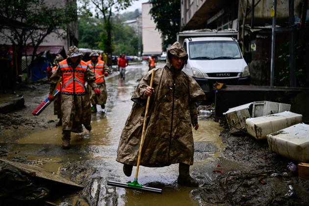 Gendarmerie teams support flood cleanup efforts in Istanbul ISTANBUL, TURKIYE - OCTOBER 16: Gendarmerie teams clear mud and debris from a flood-affected area in Sariyer as cleanup and repair efforts continue, on October 16, 2026 in Istanbul, Turkiye. The teams joined post-flood operations to help restore affected streets and support recovery work. Cem Tekkesinoglu Anadolu Istanbul Turkey. Editorial use only. Please get in touch for any other usage.  Copyright: x2026xAnadoluxCemxTekkesinoglux