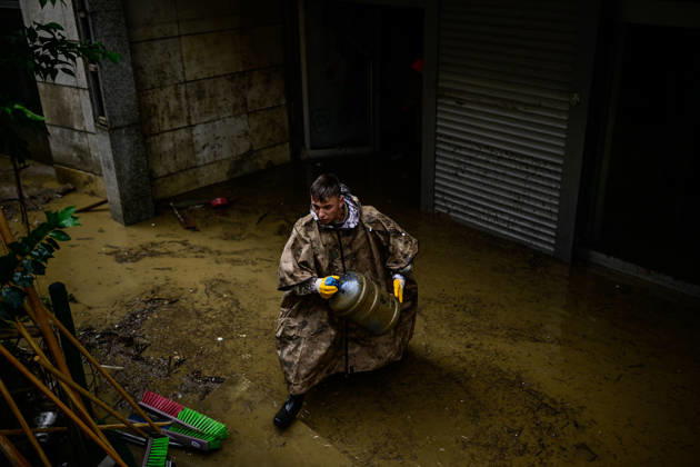 Gendarmerie teams support flood cleanup efforts in Istanbul ISTANBUL, TURKIYE - OCTOBER 16: Gendarmerie teams clear mud and debris from a flood-affected area in Sariyer as cleanup and repair efforts continue, on October 16, 2026 in Istanbul, Turkiye. The teams joined post-flood operations to help restore affected streets and support recovery work. Cem Tekkesinoglu Anadolu Istanbul Turkey. Editorial use only. Please get in touch for any other usage.  Copyright: x2026xAnadoluxCemxTekkesinoglux
