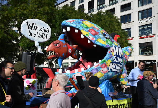 News Bilder des Tages Rally calling for an AfD ban in Berlin BERLIN, GERMANY - OCTOBER 16: People take part in a rally near the Bundesrat calling for proceedings to ban the far-right Alternative for Germany (AfD) party and urge North Rhine-Westphalia Minister-President Hendrik Wüst to support their demand, as he is set to be elected President of the Bundesrat that day, in Berlin, Germany, on 16 October 2026. The rally is organized by the alliance NRW Appeal: AfD Ban Now , which reportedly collected more than 120,000 signatures in support of an AfD ban in North Rhine-Westphalia and is urging the Bundesrat to initiate proceedings before the Federal Constitutional Court to ban the party. Volodymyr Sindieiev Anadolu Berlin Germany. Editorial use only. Please get  Copyright: x2026xAnadoluxVolodymyrxSindieievx
