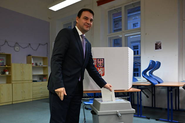 Czech Foreign Minister Petr Macinka (Motorists) casts his vote in the second round of the Senate elections in Prague, Czech Republic on October 16, 2026. (CTKxPhoto KaterinaxSulova) CTKPhotoP2026101607102  CTKPhotoP2026101607102