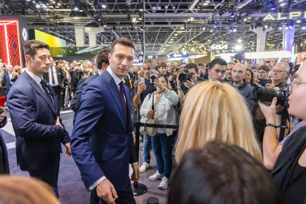 Paris, France October 16, 2026 - Paris Motor Show - Jordan Bardella RN, RASSEMBLEMENT NATIONAL, BARDELLA, SALON DE L AUTO, INDUSTRIE AUTOMOBILE, ECONOMIE, VOITURES,  Copyright: xVincentxIsorex