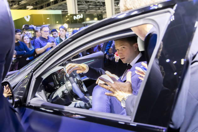 Paris, France October 16, 2026 - Paris Motor Show - Jordan Bardella RN, RASSEMBLEMENT NATIONAL, BARDELLA, SALON DE L AUTO, INDUSTRIE AUTOMOBILE, ECONOMIE, VOITURES, RENAULT  Copyright: xVincentxIsorex