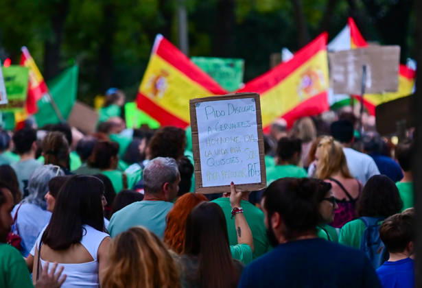 October 16, 2026, Madrid, Madrid, Spain: Teachers, students and members of the education community take part in a demonstration in Madrid, Spain, October 16, 2026, during an indefinite strike in the region s public education sector. Protesters are demanding higher salaries, smaller class sizes, reduced teaching hours and increased resources for public schools. The demonstration is held between Atocha and Puerta del Sol. Madrid Spain - ZUMAz108 20261016_znp_z108_004 Copyright: xRichardxZubelzux