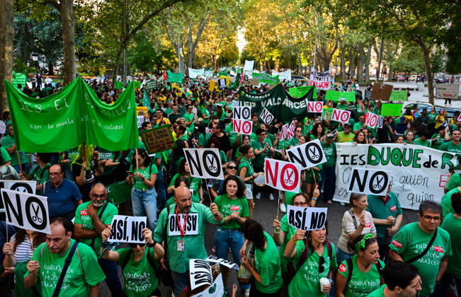 October 16, 2026, Madrid, Madrid, Spain: Teachers, students and members of the education community take part in a demonstration in Madrid, Spain, October 16, 2026, during an indefinite strike in the region s public education sector. Protesters are demanding higher salaries, smaller class sizes, reduced teaching hours and increased resources for public schools. The demonstration is held between Atocha and Puerta del Sol. Madrid Spain - ZUMAz108 20261016_znp_z108_038 Copyright: xRichardxZubelzux
